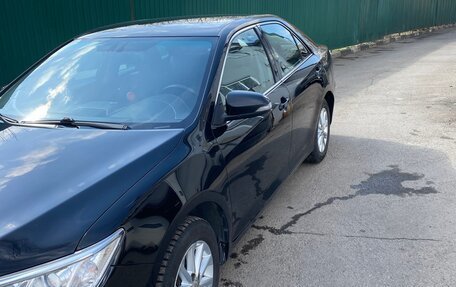 Toyota Camry, 2015 год, 1 800 000 рублей, 2 фотография