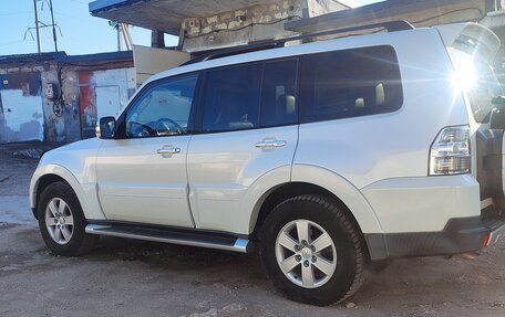 Mitsubishi Pajero IV, 2008 год, 1 900 000 рублей, 2 фотография