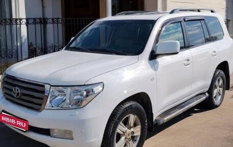 Toyota Land Cruiser 200, 2010 год, 2 600 000 рублей, 2 фотография