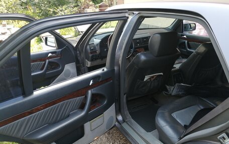 Mercedes-Benz S-Класс, 1995 год, 1 500 000 рублей, 13 фотография