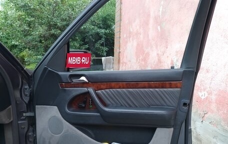 Mercedes-Benz S-Класс, 1995 год, 1 500 000 рублей, 25 фотография