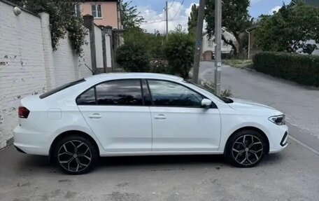 Volkswagen Polo VI (EU Market), 2021 год, 1 700 000 рублей, 2 фотография