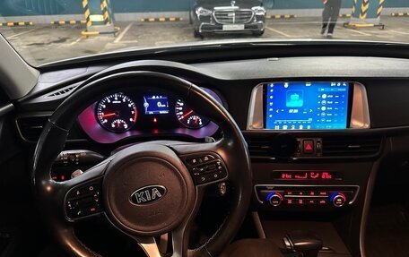 KIA Optima IV, 2018 год, 1 690 000 рублей, 9 фотография