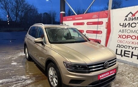 Volkswagen Tiguan II, 2018 год, 3 100 000 рублей, 2 фотография