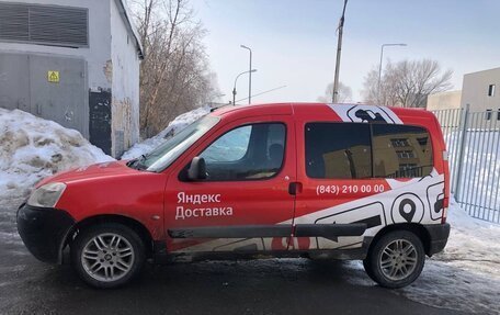 Peugeot Partner II рестайлинг 2, 2009 год, 305 000 рублей, 3 фотография