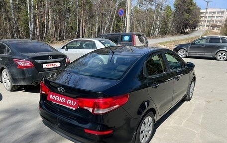 KIA Rio III рестайлинг, 2016 год, 730 000 рублей, 33 фотография