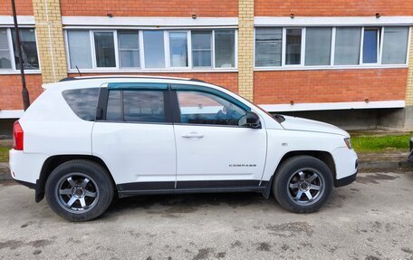 Jeep Compass I рестайлинг, 2012 год, 1 200 000 рублей, 14 фотография