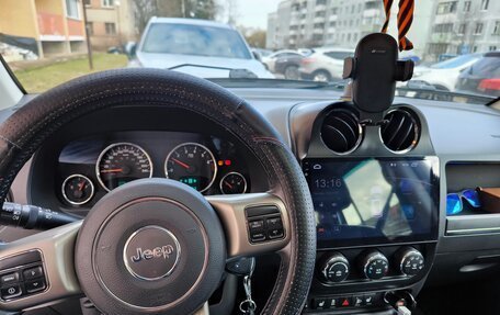 Jeep Compass I рестайлинг, 2012 год, 1 200 000 рублей, 20 фотография