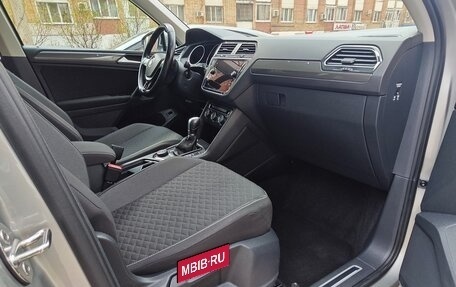 Volkswagen Tiguan II, 2018 год, 3 000 000 рублей, 7 фотография