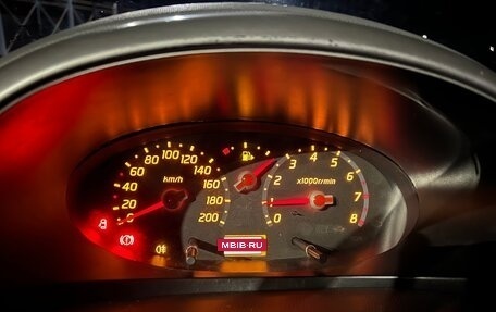 Nissan Micra III, 2003 год, 290 000 рублей, 11 фотография