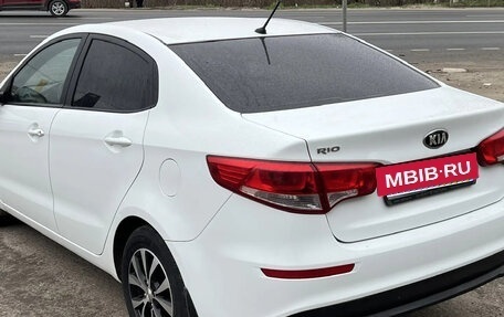 KIA Rio III рестайлинг, 2016 год, 1 100 000 рублей, 10 фотография