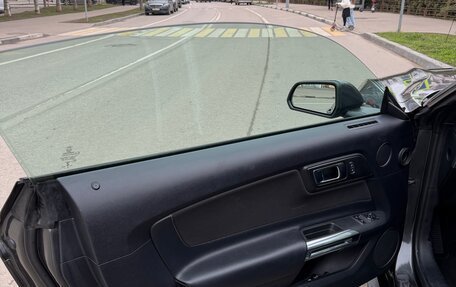 Ford Mustang VI рестайлинг, 2018 год, 2 300 000 рублей, 8 фотография