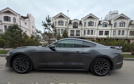 Ford Mustang VI рестайлинг, 2018 год, 2 300 000 рублей, 7 фотография