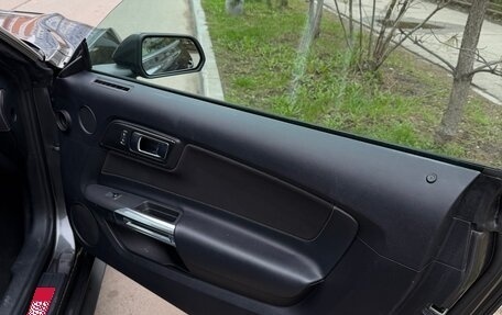 Ford Mustang VI рестайлинг, 2018 год, 2 300 000 рублей, 11 фотография