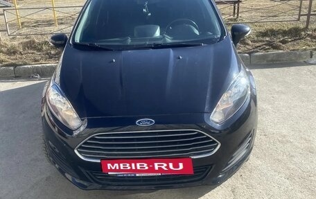 Ford Fiesta, 2015 год, 690 000 рублей, 4 фотография