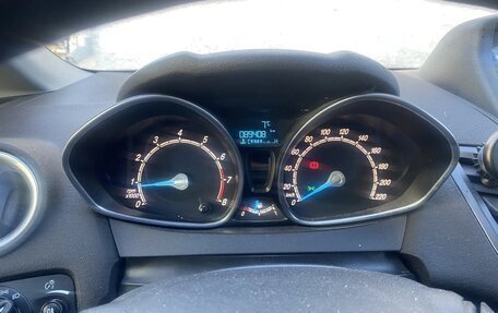 Ford Fiesta, 2015 год, 690 000 рублей, 11 фотография