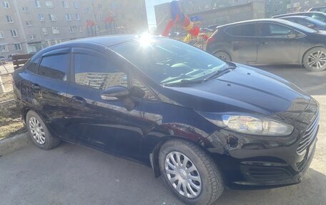 Ford Fiesta, 2015 год, 690 000 рублей, 14 фотография
