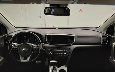 KIA Sportage IV рестайлинг, 2018 год, 2 390 000 рублей, 17 фотография