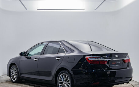 Toyota Camry, 2016 год, 2 050 000 рублей, 3 фотография