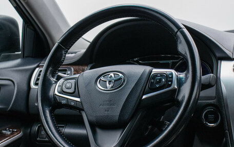 Toyota Camry, 2016 год, 2 050 000 рублей, 15 фотография