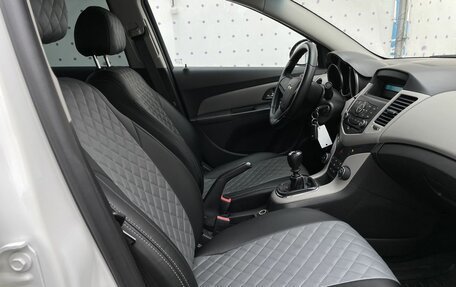 Chevrolet Cruze II, 2011 год, 890 000 рублей, 12 фотография