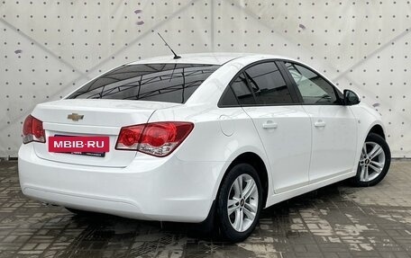 Chevrolet Cruze II, 2011 год, 890 000 рублей, 4 фотография