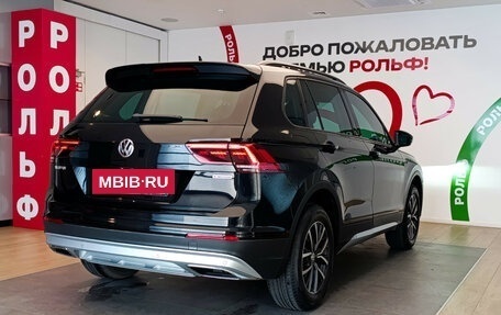 Volkswagen Tiguan II, 2019 год, 2 598 000 рублей, 4 фотография