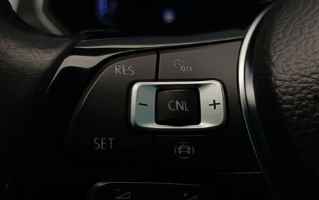 Volkswagen Tiguan II, 2019 год, 2 598 000 рублей, 23 фотография