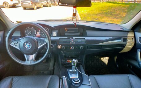 BMW 5 серия, 2008 год, 1 300 000 рублей, 4 фотография