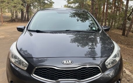 KIA cee'd III, 2015 год, 1 230 000 рублей, 2 фотография