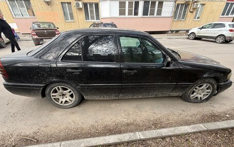 Mercedes-Benz C-Класс, 1998 год, 130 000 рублей, 3 фотография