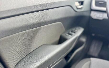 Hyundai Solaris II рестайлинг, 2018 год, 1 195 000 рублей, 18 фотография