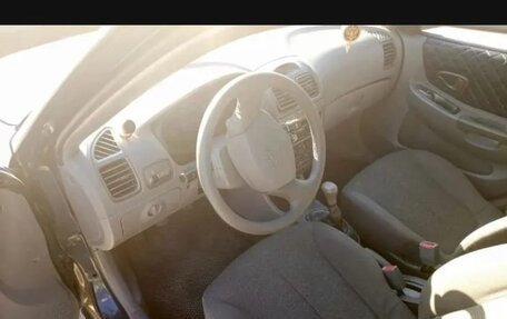 Hyundai Accent II, 2008 год, 340 000 рублей, 2 фотография