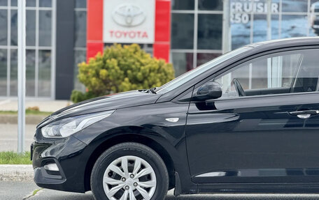 Hyundai Solaris II рестайлинг, 2018 год, 1 195 000 рублей, 32 фотография