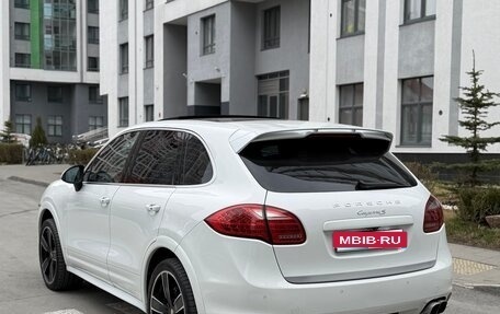 Porsche Cayenne III, 2012 год, 2 250 000 рублей, 7 фотография
