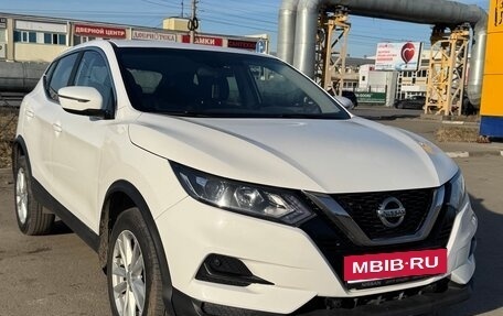 Nissan Qashqai, 2021 год, 2 050 000 рублей, 2 фотография