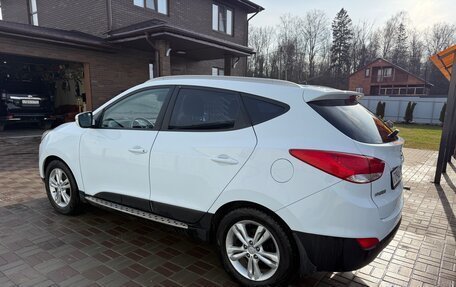 Hyundai ix35 I рестайлинг, 2011 год, 1 050 000 рублей, 5 фотография