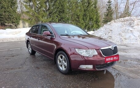 Skoda Superb III рестайлинг, 2011 год, 760 000 рублей, 3 фотография