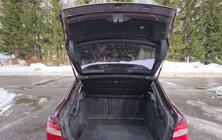 Skoda Superb III рестайлинг, 2011 год, 760 000 рублей, 17 фотография