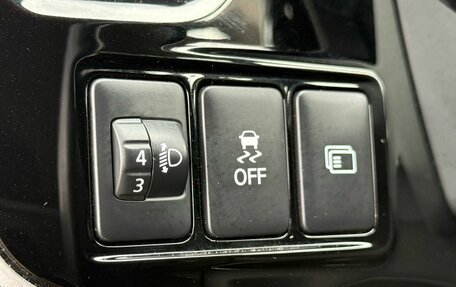 Mitsubishi Outlander III рестайлинг 3, 2018 год, 2 399 000 рублей, 13 фотография