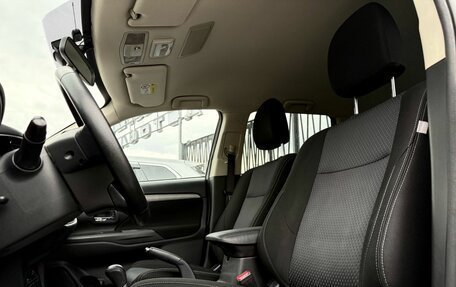 Mitsubishi Outlander III рестайлинг 3, 2018 год, 2 399 000 рублей, 12 фотография