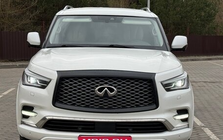 Infiniti QX80 I рестайлинг, 2018 год, 3 275 000 рублей, 2 фотография
