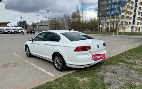 Volkswagen Passat B8 рестайлинг, 2017 год, 1 830 000 рублей, 12 фотография