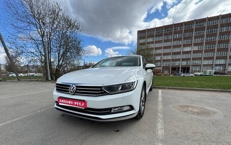 Volkswagen Passat B8 рестайлинг, 2017 год, 1 830 000 рублей, 9 фотография