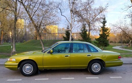 Ford Crown Victoria II, 1996 год, 1 900 000 рублей, 5 фотография