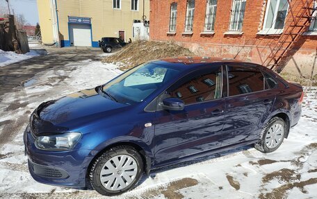 Volkswagen Polo VI (EU Market), 2012 год, 749 000 рублей, 2 фотография