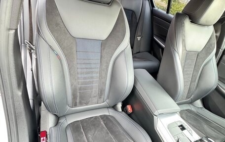 BMW 3 серия, 2020 год, 4 500 000 рублей, 16 фотография