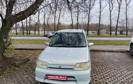 Nissan Cube II, 2001 год, 209 000 рублей, 2 фотография