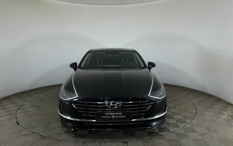 Hyundai Sonata VIII, 2020 год, 2 150 000 рублей, 2 фотография