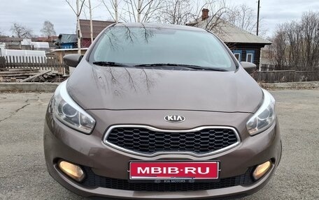KIA cee'd III, 2013 год, 1 070 000 рублей, 1 фотография